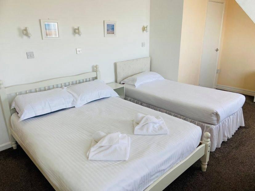 Seawold Guest House Сейнт Брелад Екстериор снимка