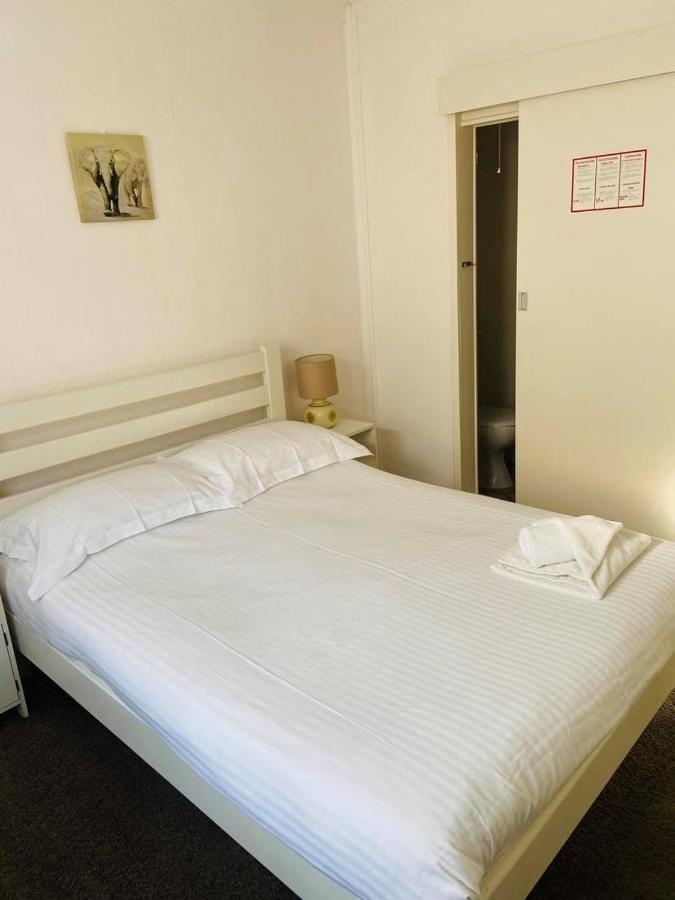 Seawold Guest House Сейнт Брелад Екстериор снимка