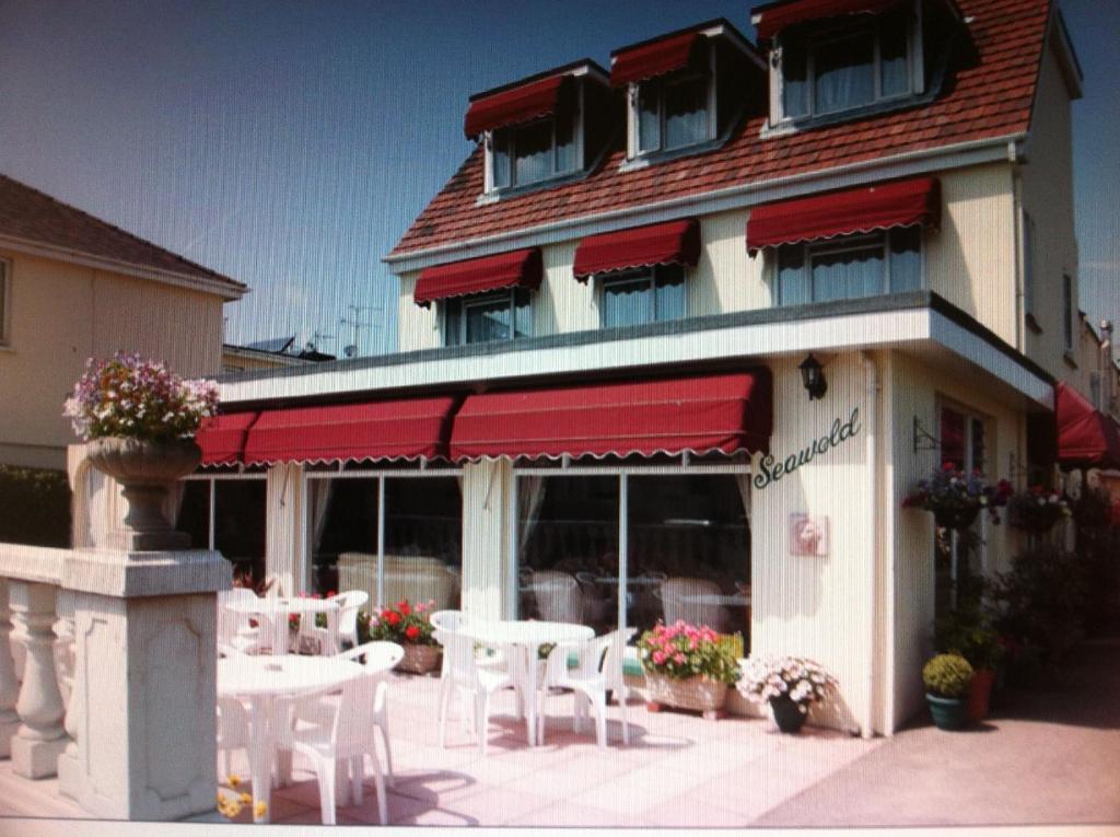 Seawold Guest House Сейнт Брелад Екстериор снимка